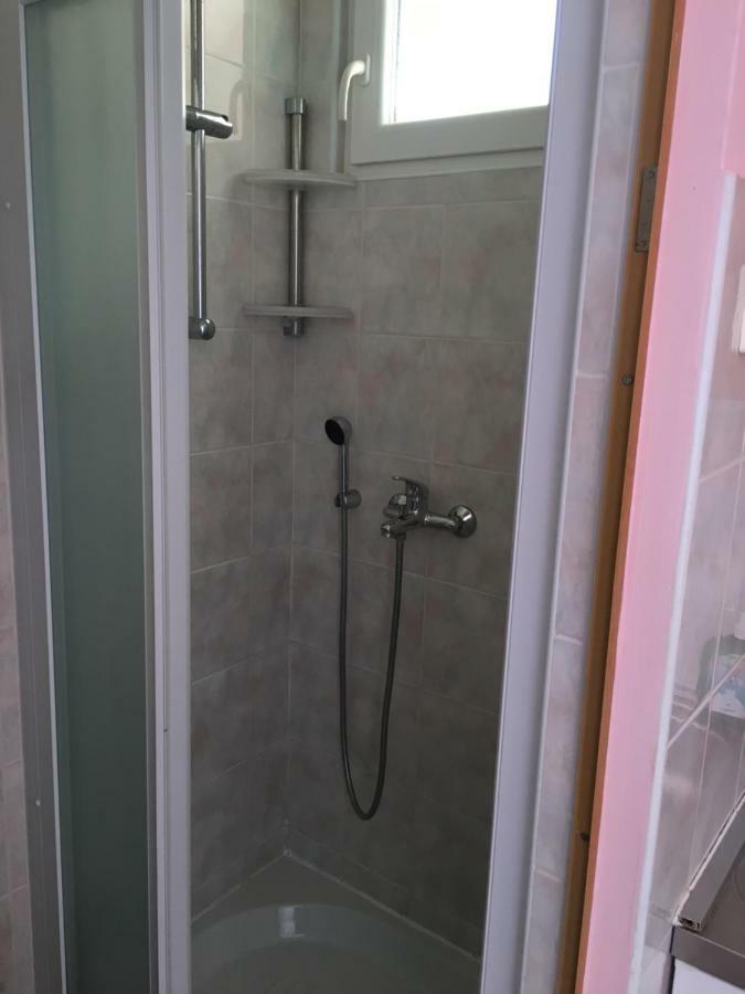 Apartman Ana อูมัค ภายนอก รูปภาพ